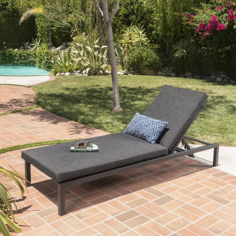 Zovika Outdoor Poolside lounger