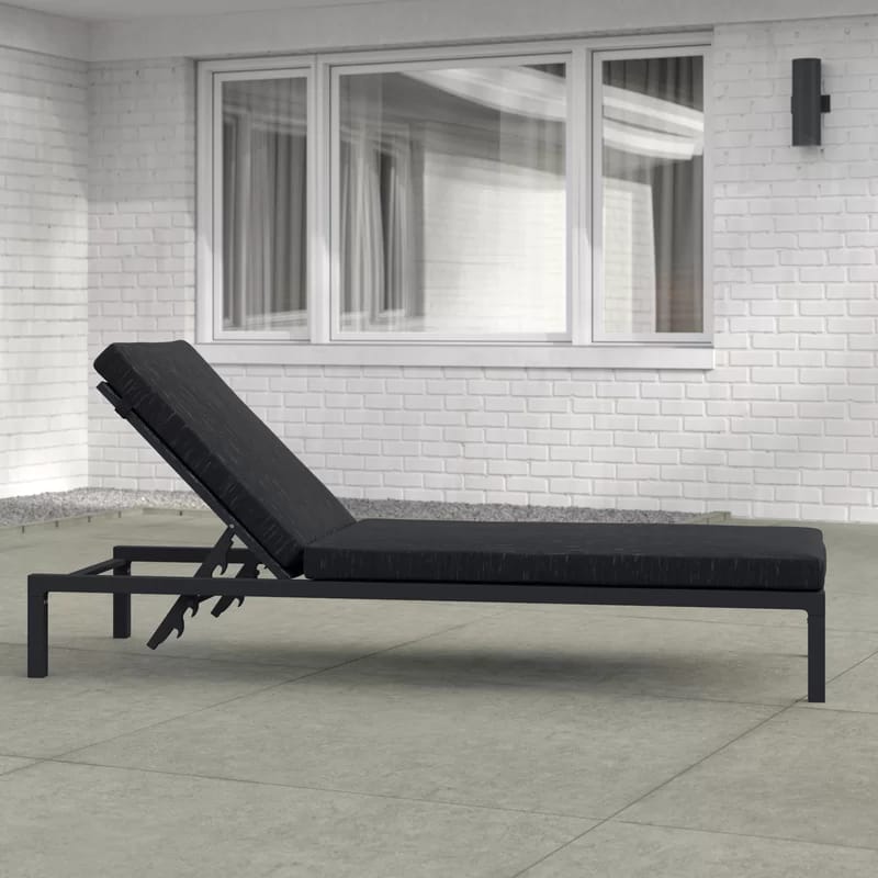 Zovika Outdoor Poolside lounger - Image 4