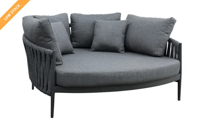Vanya Daybed by Zovika