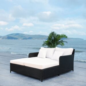 Zovika Luxe Wicker Sunbed